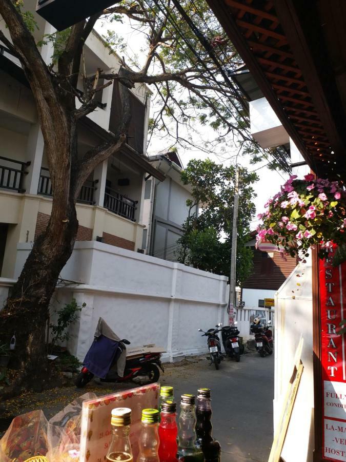 La Maison Verte Hostel Čiang Mai Exteriér fotografie